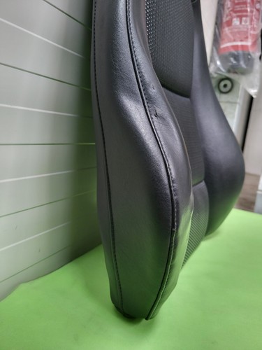 BMW Z3 Roadster Facelift Bei Fahrer Sitz Oberteil Kunstleder Lehne schwarz