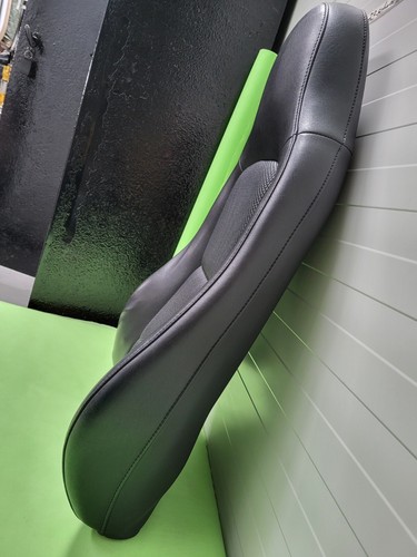 BMW Z3 Roadster Facelift Bei Fahrer Sitz Oberteil Kunstleder Lehne schwarz