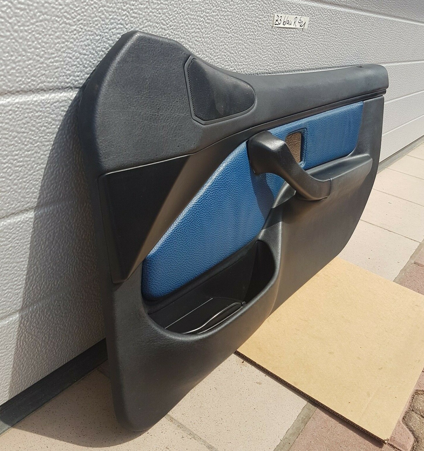 BMW Z3 Roadster Tür Verkleidung schwarz blau Türtafel Tür Pappe RECHTS + Griff 