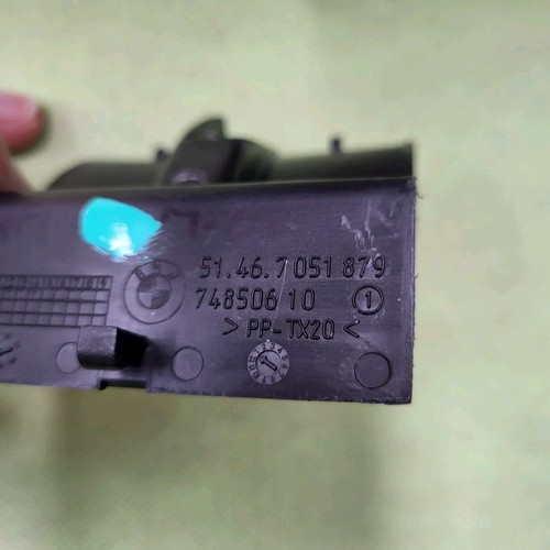 BMW Z4 E85 Plastik Einsatz Telefon Konsole 6924064 Mittelkonsole hinten schwarz