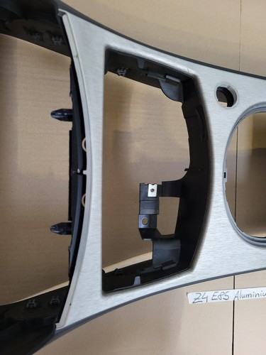BMW Z4 E85 E86 Mittelkonsole schwarz Alu Verkleidung Aluminium Blende Kratzer 