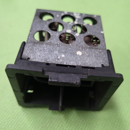 BMW E36 Widerstand  Heizung Gebläse Regler Relais 8391698