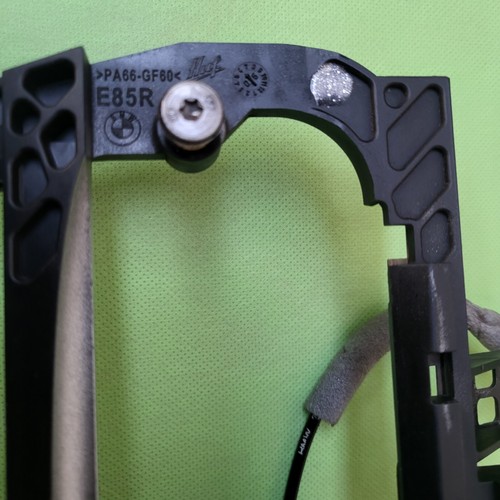 Türgriff BMW Z4 E85 / E86 Beifahrer Tür  Griff Träger Rechts 7137448