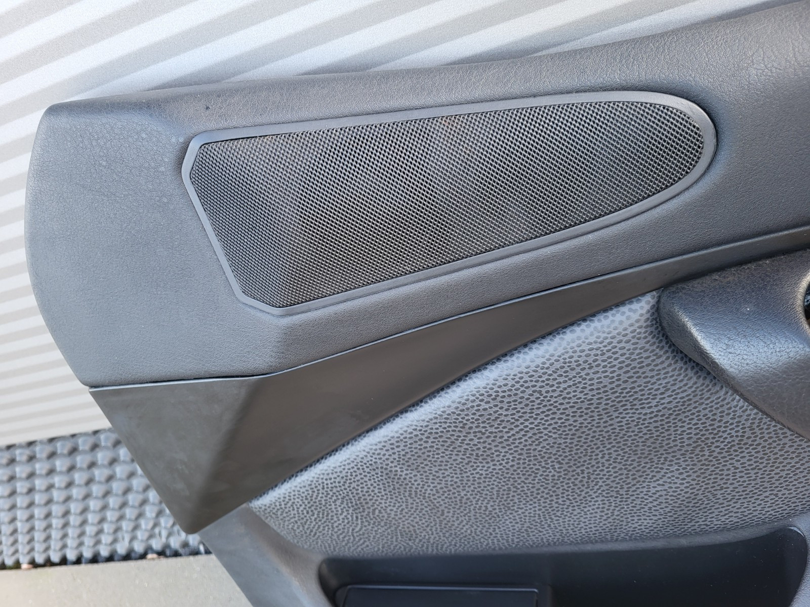 BMW Z3 Roadster Coupe Tür Verkleidung Leder Dot Schwarz RECHTS mit Türgriff