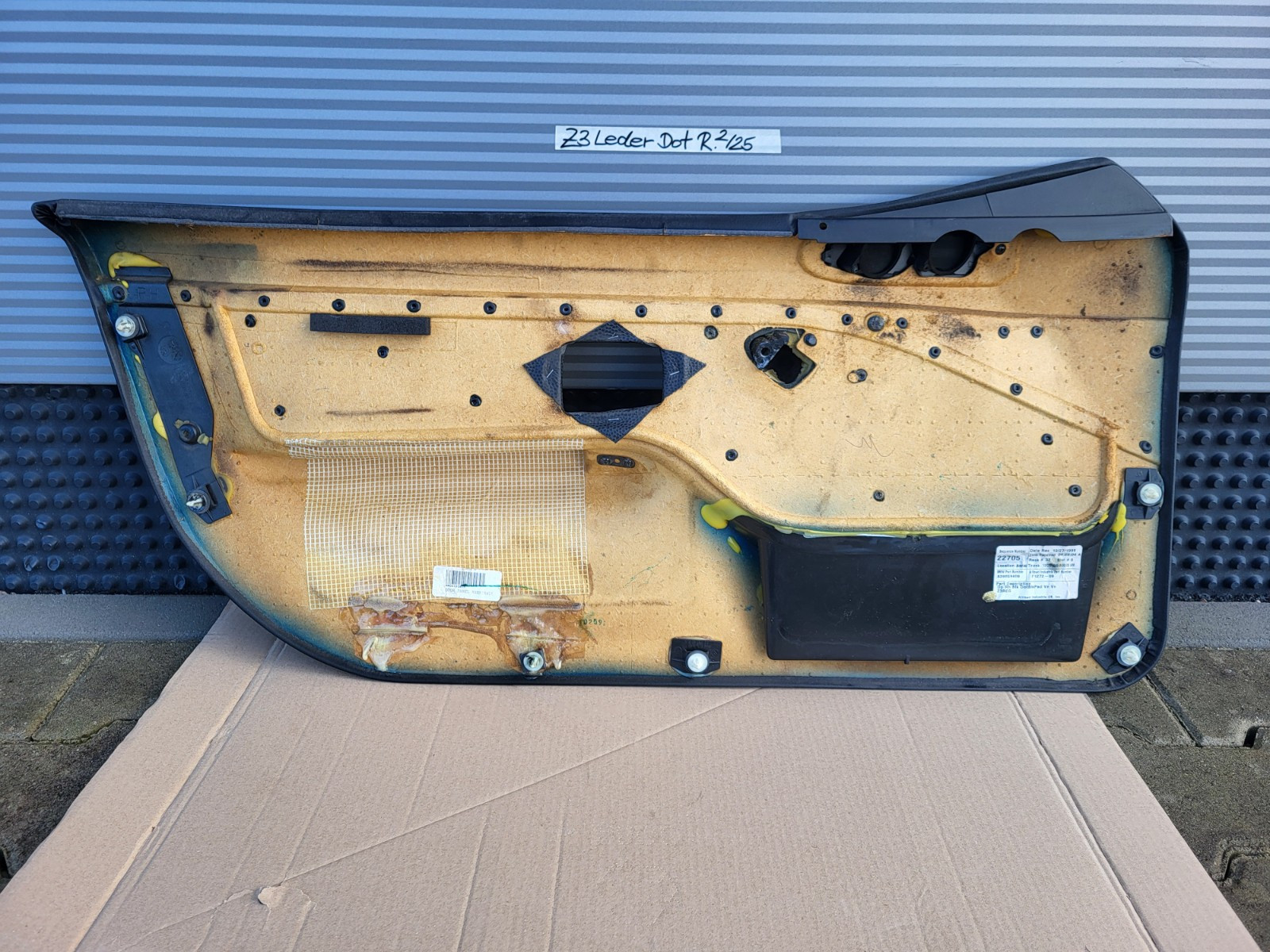 BMW Z3 Roadster Coupe Tür Verkleidung Leder Dot Schwarz RECHTS mit Türgriff