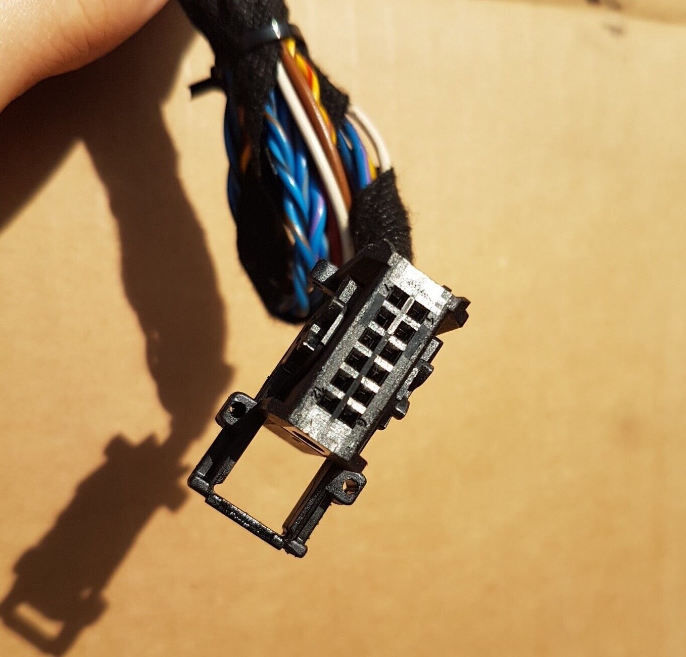 BMW Z3 Roadster Tiefton Lautsprecher Box Audio Stecker 8364646