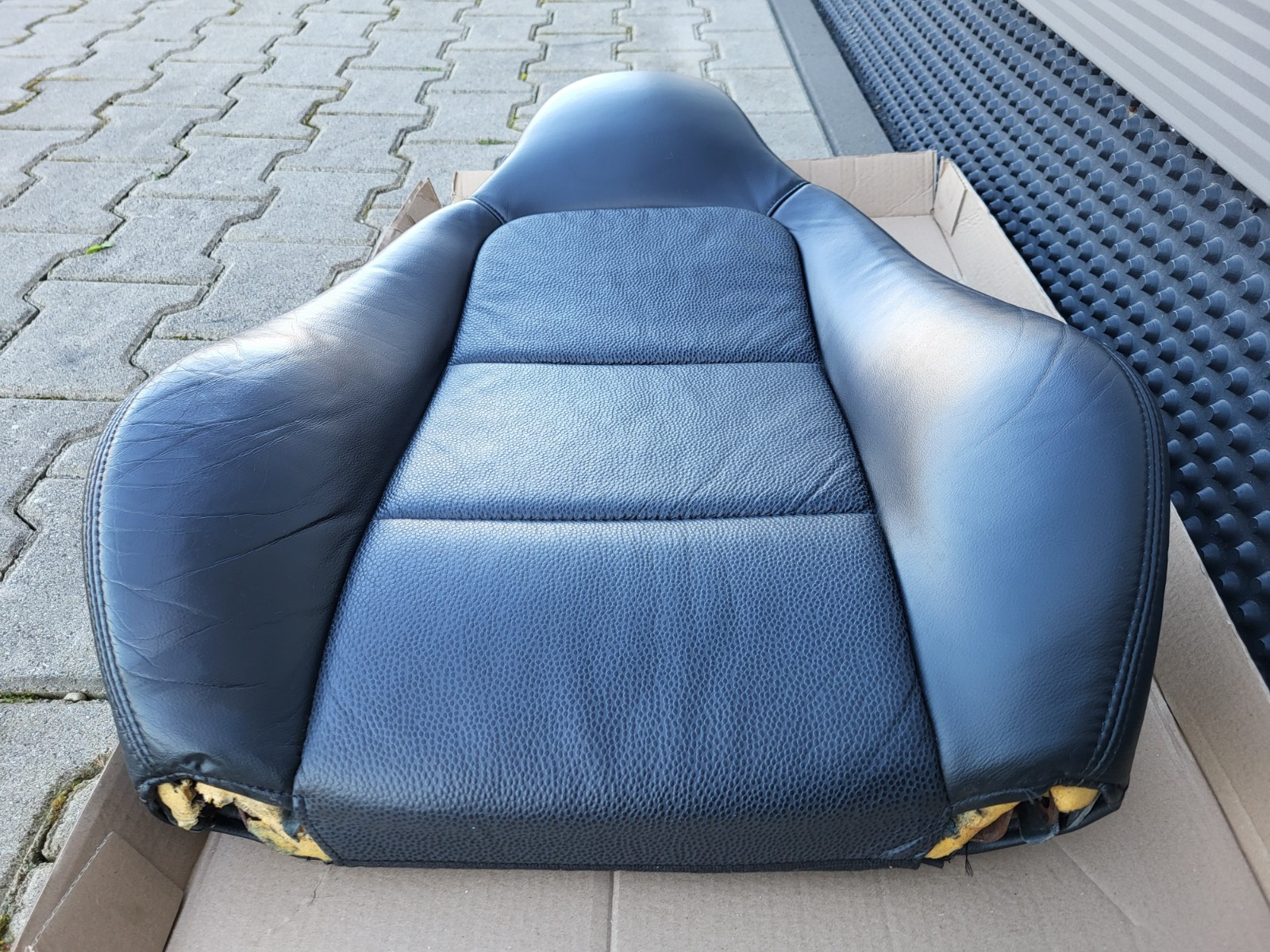 BMW Z3 Roadster Beifahrer Sitz Oberteil Lehne Leder schwarz Rückenlehne Point 