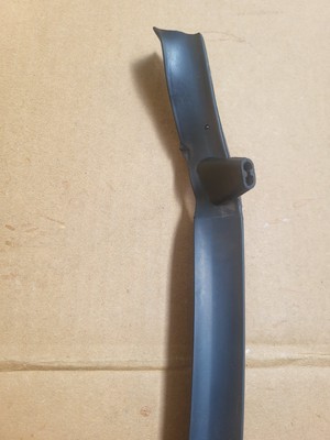 original BMW E36 Z3 Roadster Verdeck  Dichtung Wasserablauf Gummi 