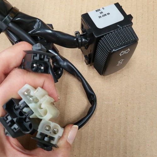 Sitz Schalter BMW Z3 Fahrer Sitz Kabel Stecker Höhen Verstellung  8410673