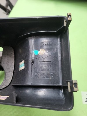 BMW Z3 Staufach Verkleidung oben  Gurt Führung Abdeckung Höcker R+L 8398761