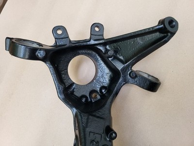 BMW Z4 E85 Achsschenkel 1094464 Achsschwinge  Längslenker HINTEN RECHTS