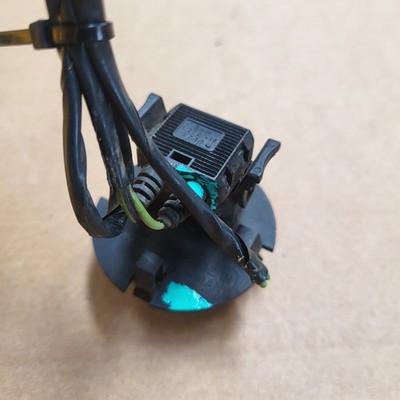 BMW E34 E36 Z3 E31 Thermoschalter heizbare Spritzdüse 8357632 + Gegen Stecker