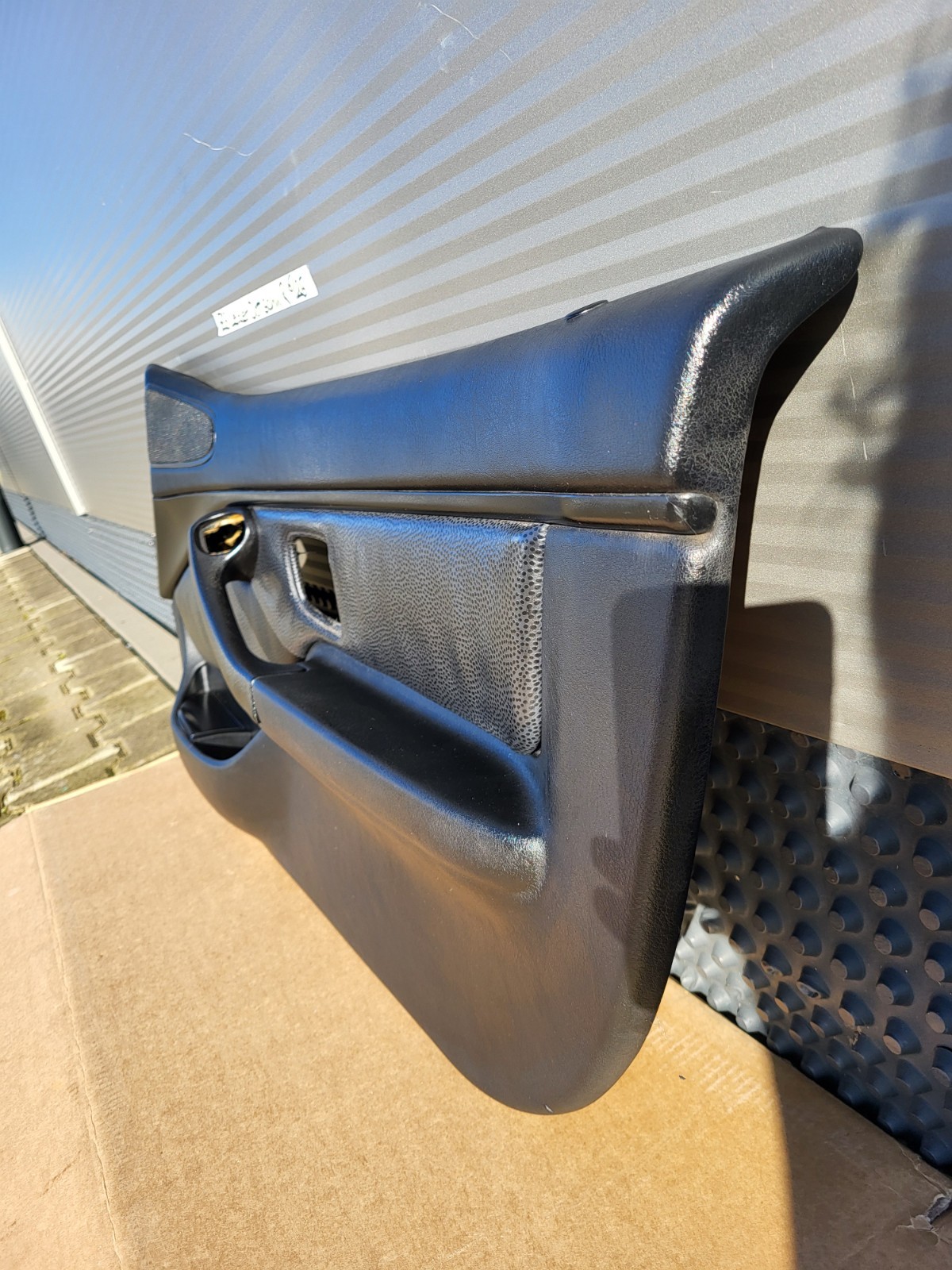 BMW Z3 Roadster  Tür Verkleidung Leder Dot Schwarz RECHTS + Tür Griff