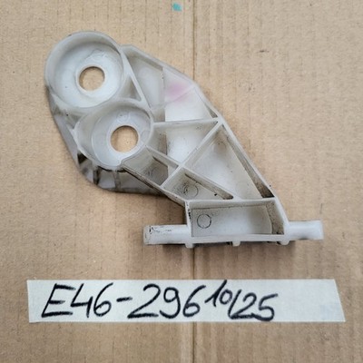 Original BMW E46 Cabrio Coupe Halter Stoßstange VORNE RECHTS 8195296