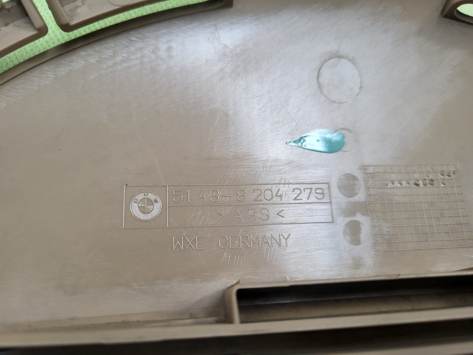 BMW E46 Cabrio Blende Abdeckung Verkleidung Hutablage HINTEN Beige 8204279