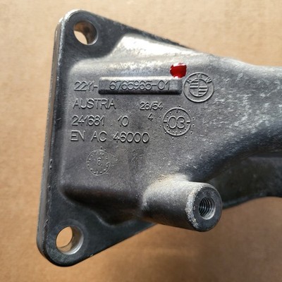 BMW E46 Z4 E85 Motor Halter Motorträger links 6765965