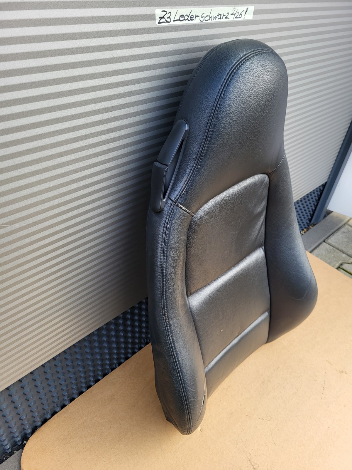 BMW Z3 Roadster Bei Fahrer Sitz Oberteil Lehne Leder Bezug schwarz RECHTS