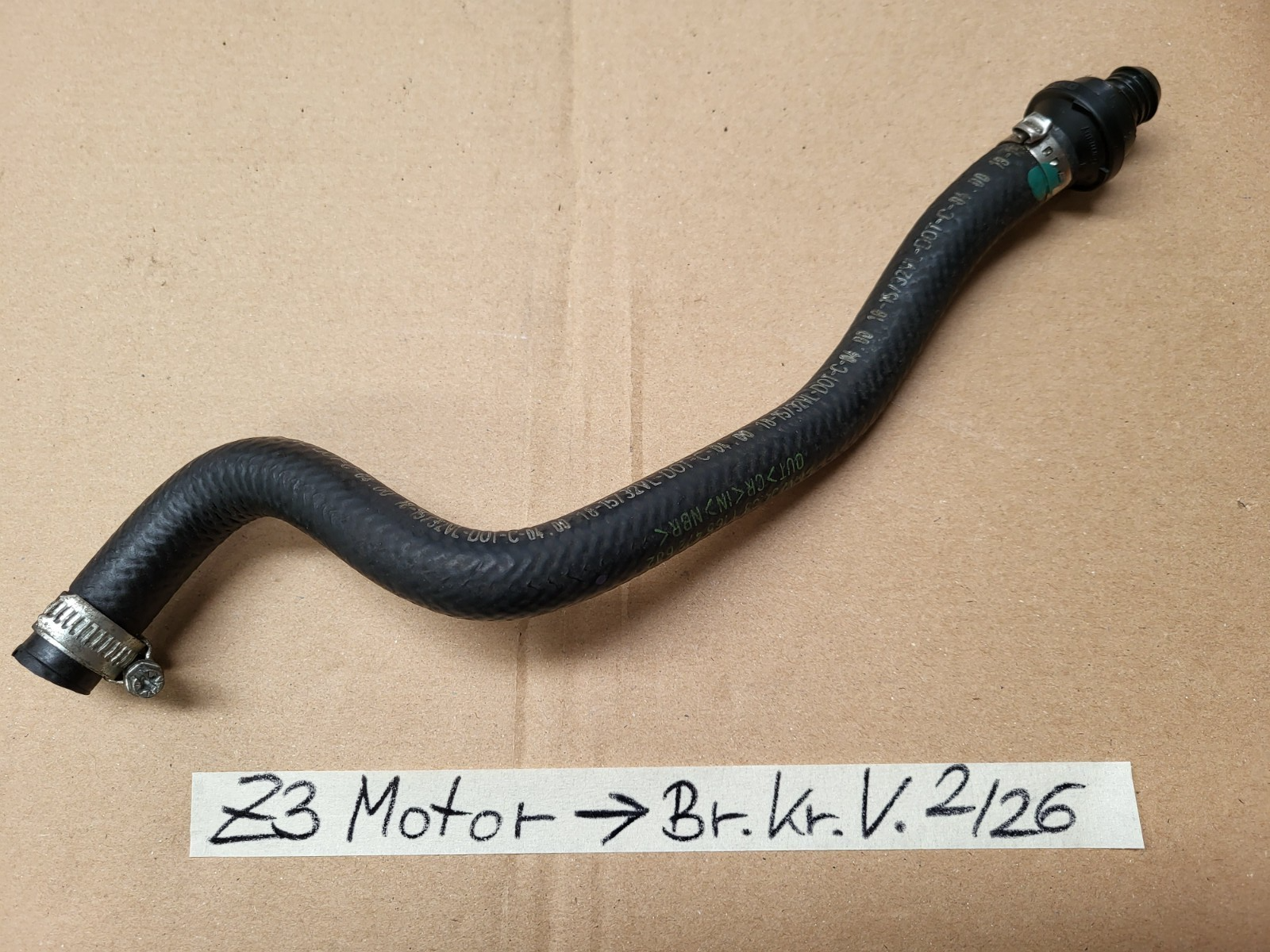 BMW Z3 Schlauch vom Motor zum Bremskraftverstärker 1165472 Schlauchkrümmer