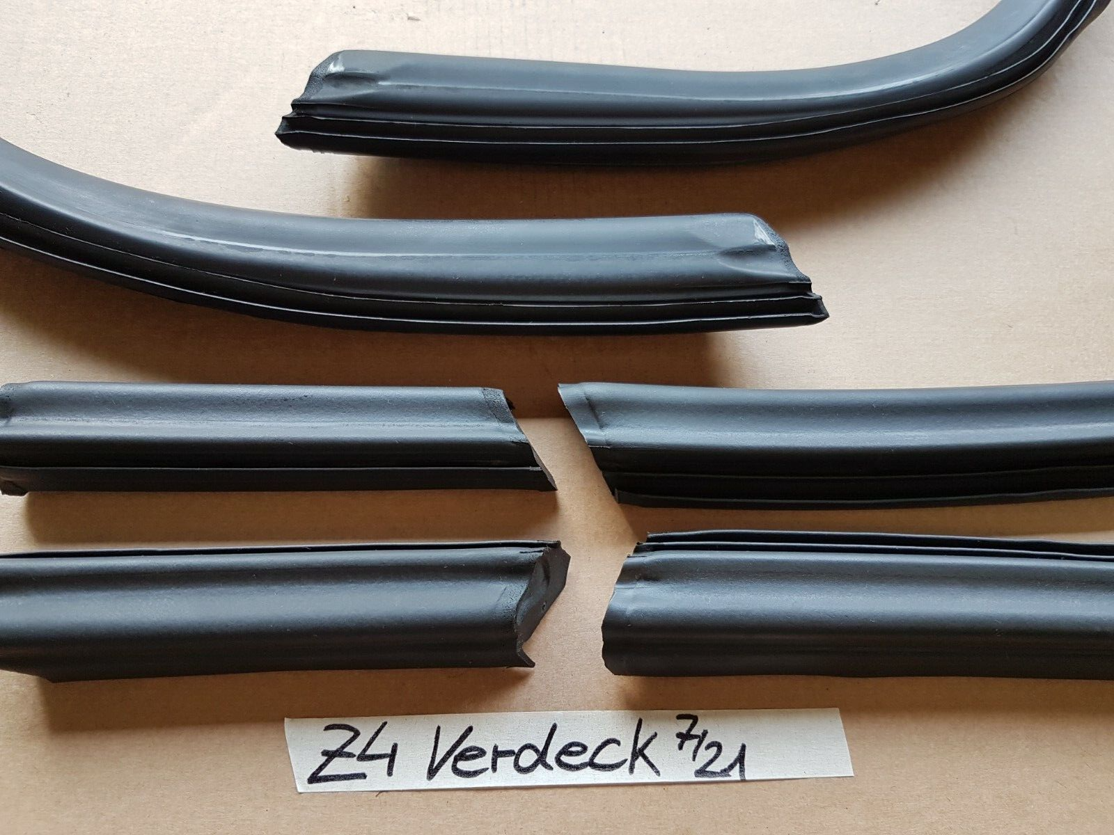 Gummi Dichtung BMW Z4 E85 Roadster Abdichtung Verdeck rechts + links