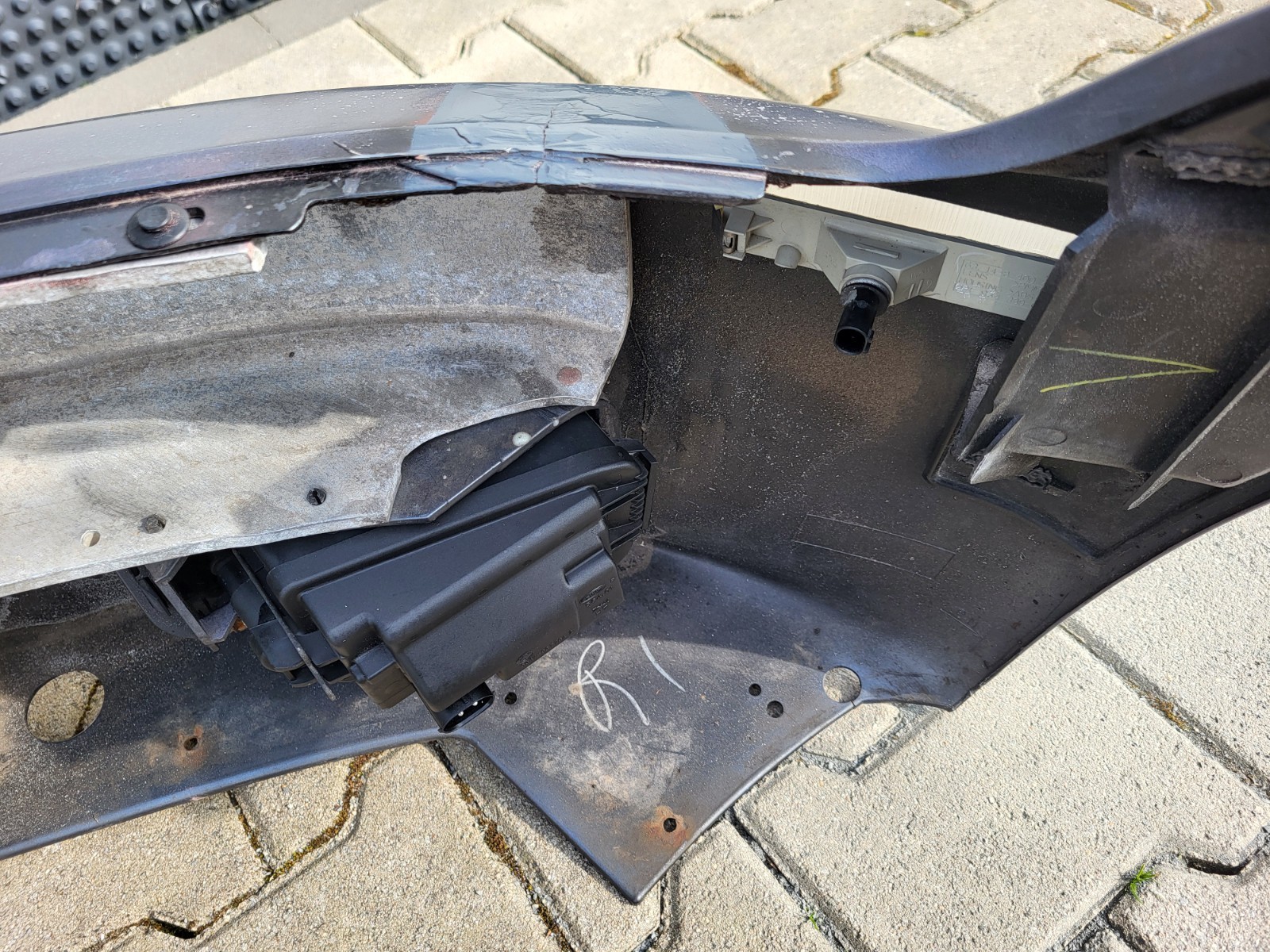 BMW Z3 Frontschürze M-Stange Verkleidung Stoßstange Träger  VORNE Grau ABHOLUNG