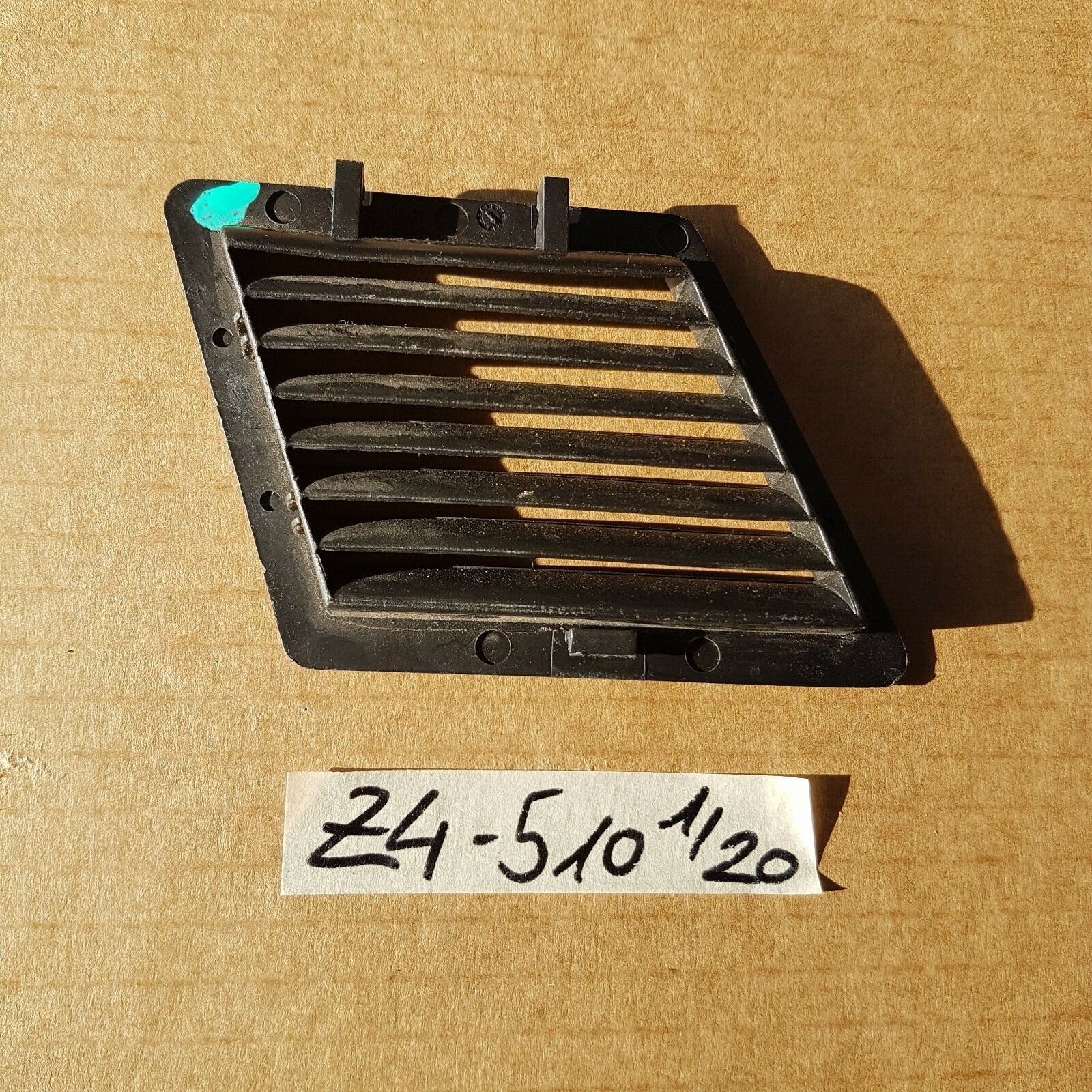 BMW Z4 E85 Verkleidung Gitter Abdeckung Blende hinten rechts 7036510 Schwarz 