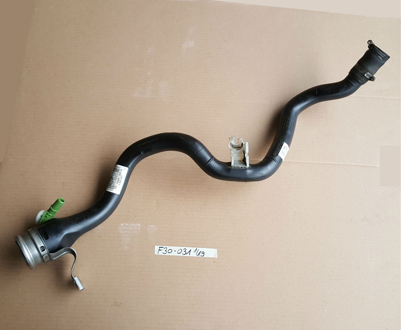 BMW F30 F31 Tank Leitung Einfüllrohr Kunststoff Tankstutzen 7244031  N47 Motor