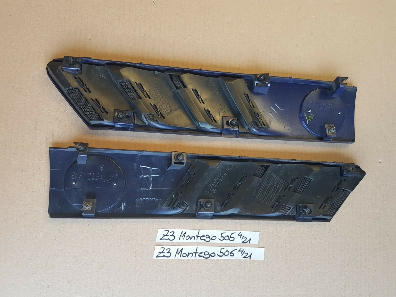 BMW Z3 Lufteinlass Ki​emen Ziergitter Motorhaube Montreal blau 297 RECHTS  LINKS