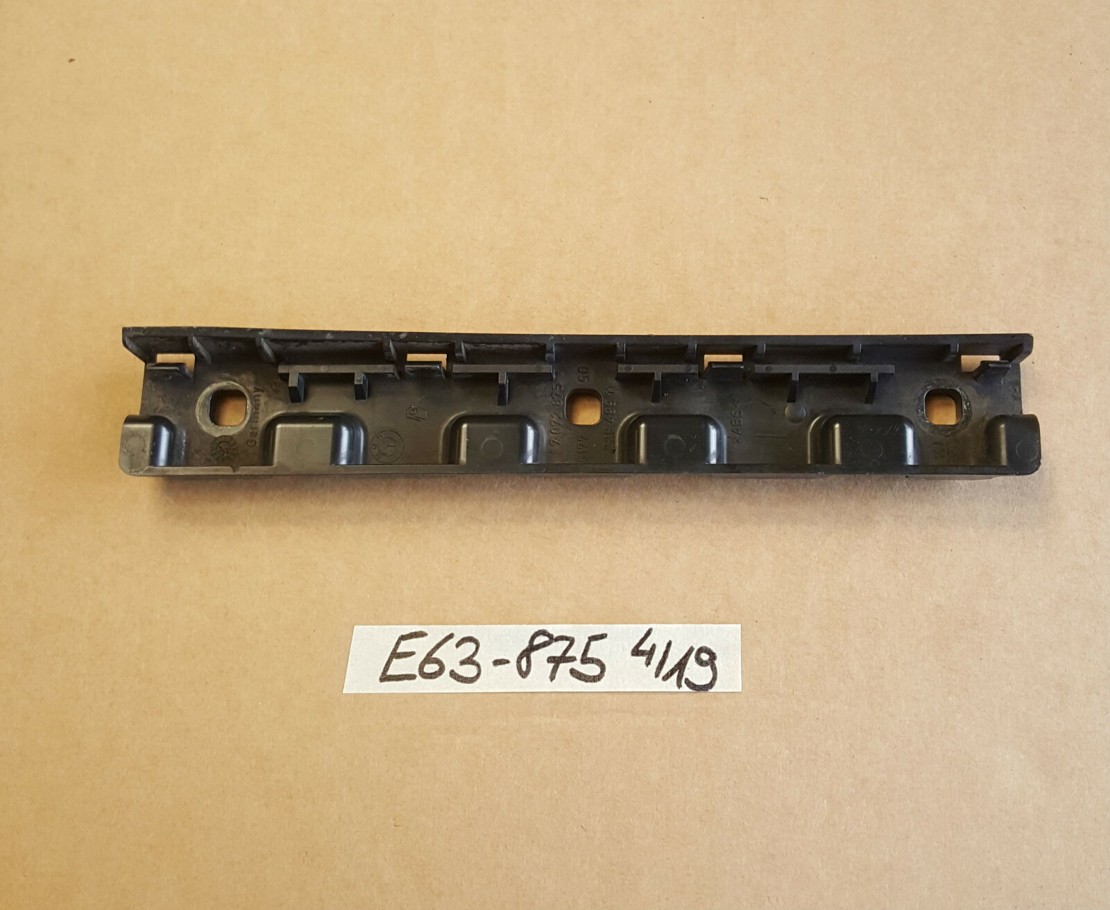 BMW 6er E63 E64 Halteleiste links 7072875
