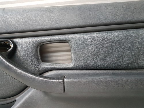 BMW Z3 Roadster Türverkleidung RECHTS Leder schwarz Beifahrer Seite mit Griff