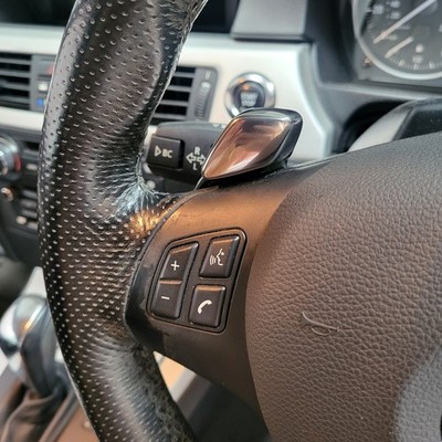 BMW E90 E91 E92 E93 E82 E87 MFL Lenkrad  Multifunktion Leder Lenker Schaltwippen