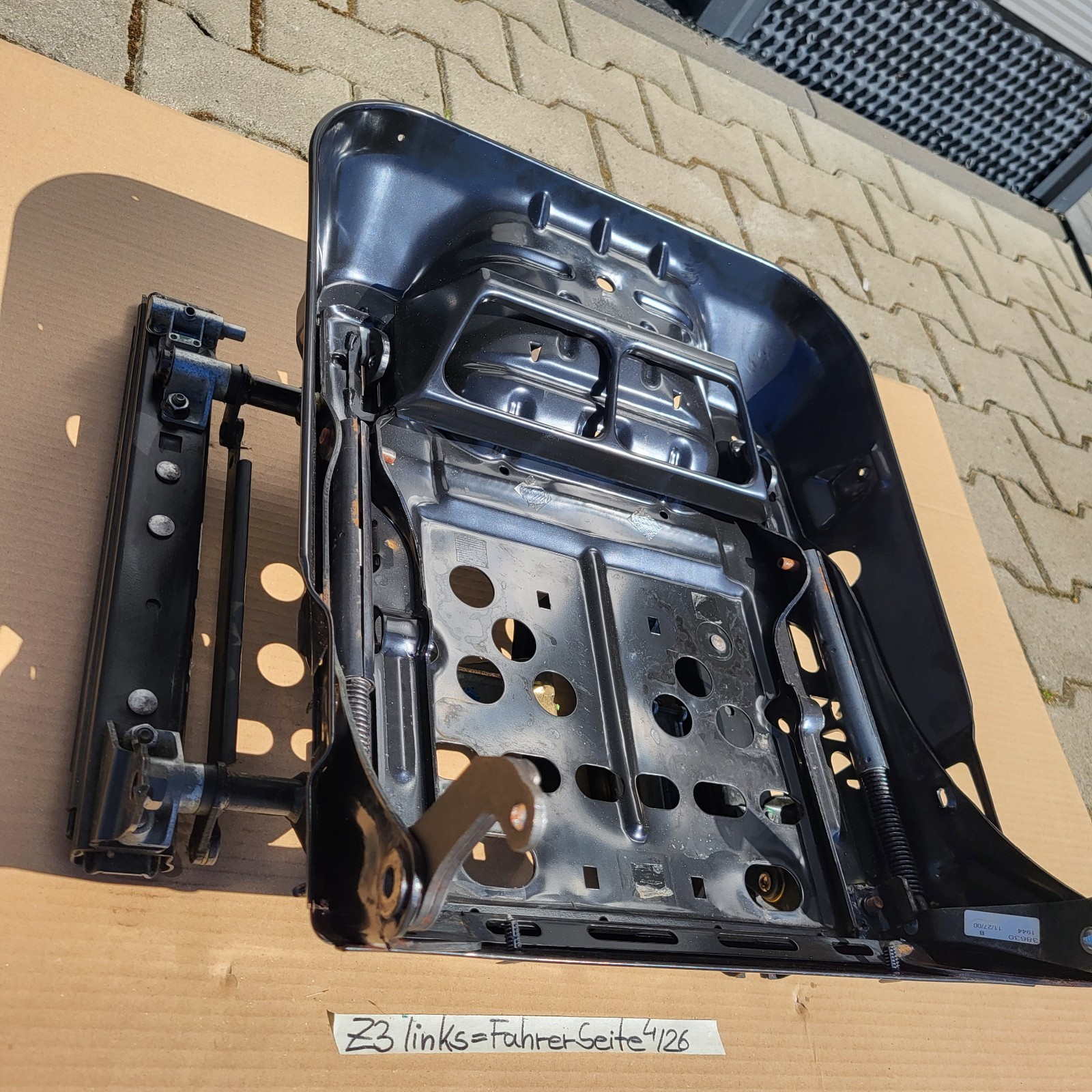 BMW Z3 Roadster Fahrer Sitz Unterteil Gestell LINKS Sitz Schale Schiene Spindel