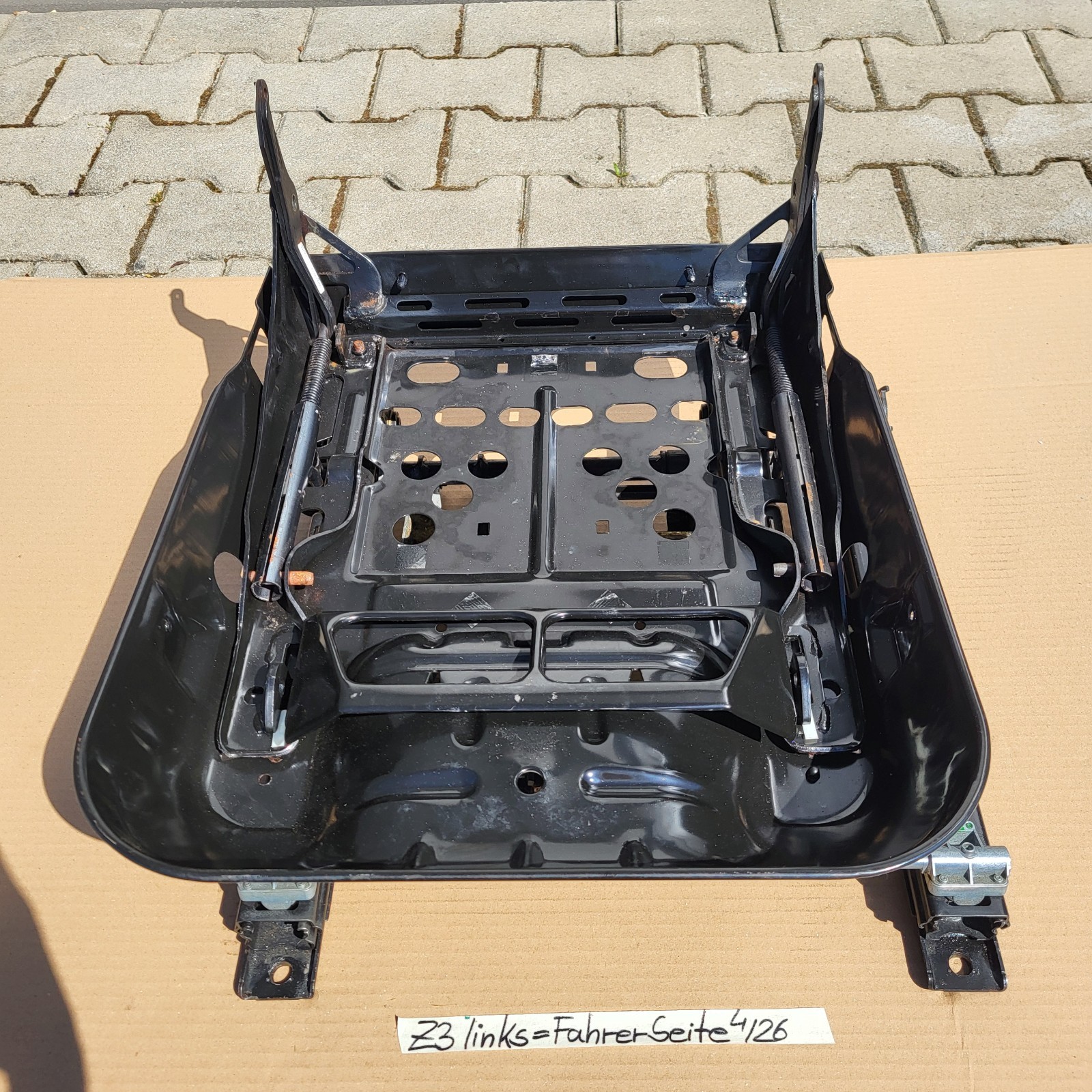 BMW Z3 Roadster Fahrer Sitz Unterteil Gestell LINKS Sitz Schale Schiene Spindel