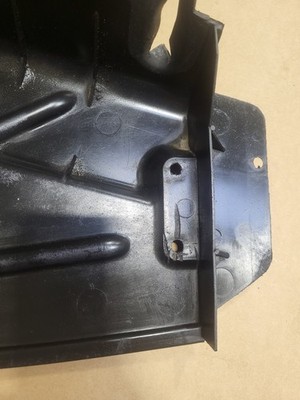 BMW Z3 Unterboden Abschluss Unterfahrschutz Luftführung Motor Abdeckung 8397359