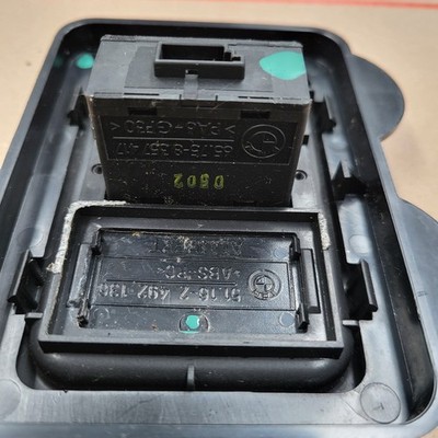 BMW Z3 Schalter Rahmen 8399321   Abdeckung 2492136 Blindstopfen Alarm 8357417