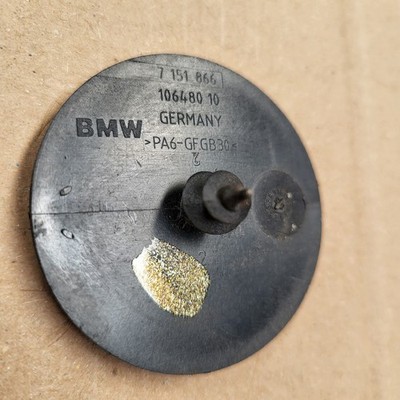 BMW E90 E91 E92 E93 E81 E87 E88 Klett Knopf Fußmatte Klettelement 7151866